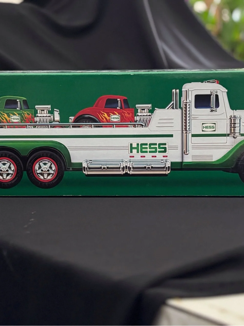 Hess Race to the Finish Truck with 2 Racing Cars Vintage Toy Collector